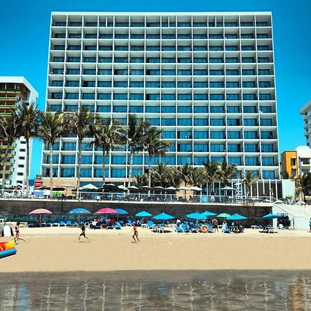 Viaggio Resort Mazatlán Exterior foto The W Hotel