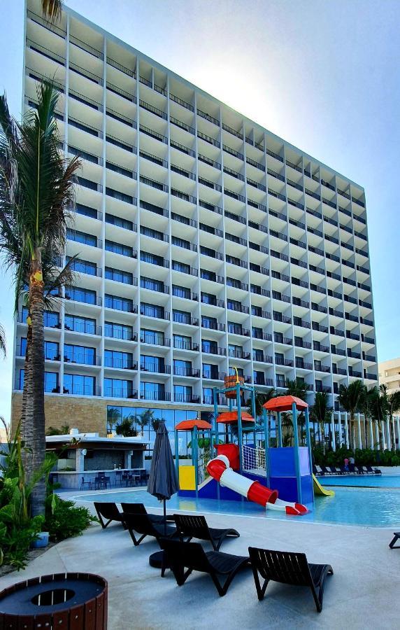 Viaggio Resort Mazatlán Exterior foto The Royal